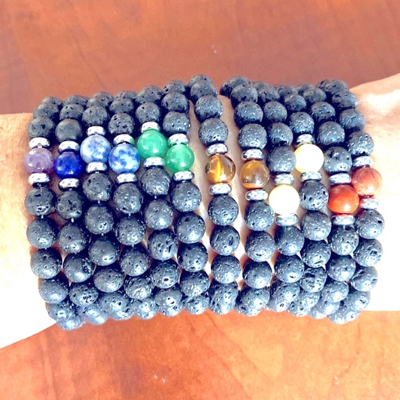 Lava Rock Diffuser Bracelet. - Picture 1 of 7